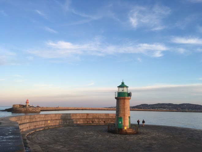 The Art of Thinking Clearly by Rolf Dobelli review